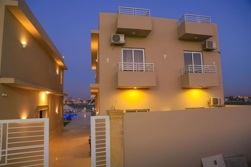 Royal Nile Villas - Nile View Apartment 2 Luxor Eksteriør bilde